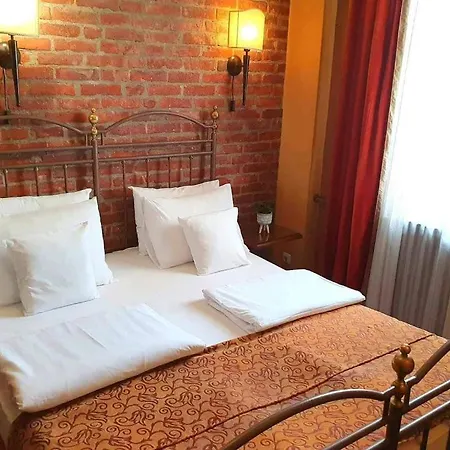 Topaz Boutique 4*